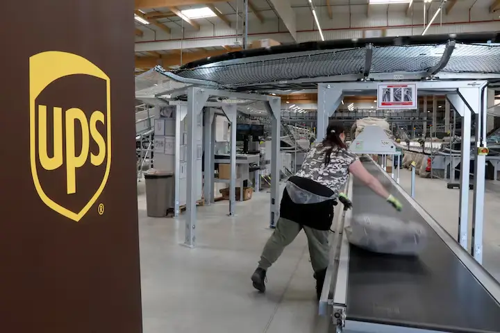 UPS to Cut 20,000 Jobs as Amazon Deliveries Drop and U.S. Tariffs Bite