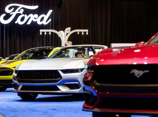 Ford raises projected tariff hit to results; shares drop 3%