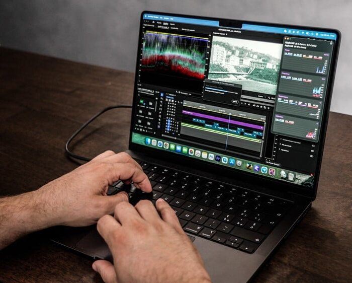 Which MacBook should you buy by the end of 2025?