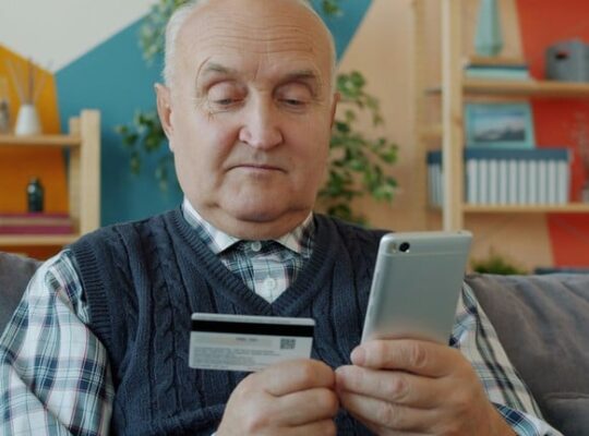 Elderly scams: Retired accountant loses money and homes in Milan